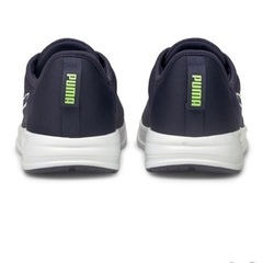 プーマ　PUMA ランニングシューズ　25.5センチの画像