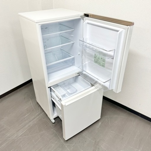 ?激安‼️22年製AQUA2ドア冷蔵庫AQR-17MBK (W)?N976
