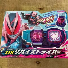 【半額値下げ】FZZA08558　仮面ライダーリバイス 変身ベルト DXリバイスドライバーの画像