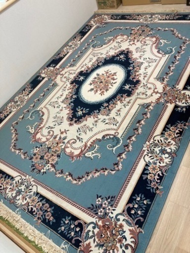 高級絨毯　　美品　200×300 値段交渉可