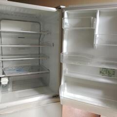 (動作品)東芝 5ドア冷凍冷蔵庫 右開き 426L クリアガラス GR-435GXVS(ZW) 2016年製の画像