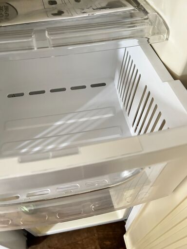 苫小牧発 haier/ハイアール  ストッカー式冷凍庫 電気冷凍庫 jf-nuf136e 2014年製 used