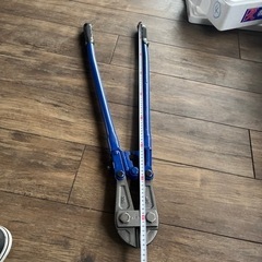 鉄筋切るハサミの画像