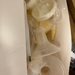 【新品同様】メデラ　搾乳器の画像