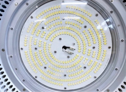 未使用 テラセイブ Terasave LED 高天井用照明器具 白色 パイプ型