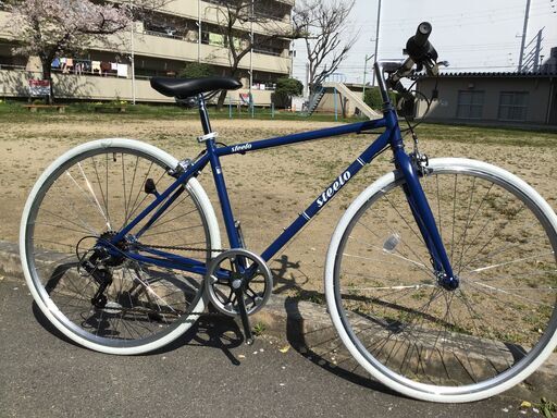 【新車】半額特価！７段変速　クロスバイク　Steelo700