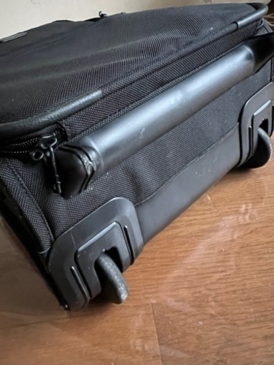 訳ありTUMI キャリーケース　スーツケース　旅行かばん　トゥミ
