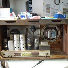 値下げしました 現状品 昭和レトロ シャープ 真空管ラジオ AR－310 通電/音出確認済 オブジェ 早川電機 SHARP 札幌市 新道東店の画像
