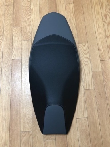 【お取引確定済み】PCX125JK05純正シート(美品)