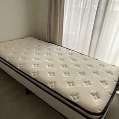 シングルベッド（マットレス付き）