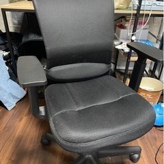 家具 オフィス用家具 机と椅子の画像