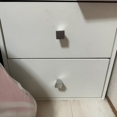 家具　キャビネット　引き出し