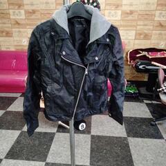 ライダースジャケットの画像