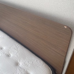 セミダブルベッドフレーム＋セミダブルマットレスの画像