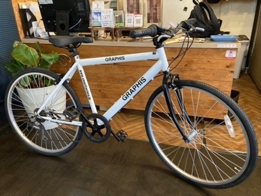 【前後タイヤ・チューブ新品！】6段変速　26インチクロスバイク　ホワイト