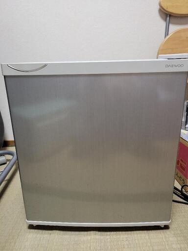 冷蔵庫(1ドア)　DRFー51NS 2006年制