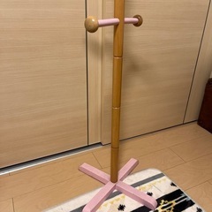 受付終了です。　あげます！高さ120センチ　かばんかけの画像