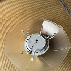 ライト二つの画像