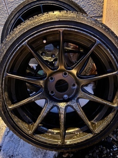 車のパーツ タイヤ、ホイール