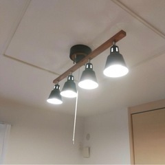 モダンデコ　シーリングライト　電球4個付きの画像