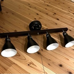 モダンデコ　シーリングライト　電球4個付きの画像