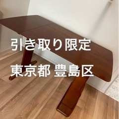 ダイニングテーブル　の画像