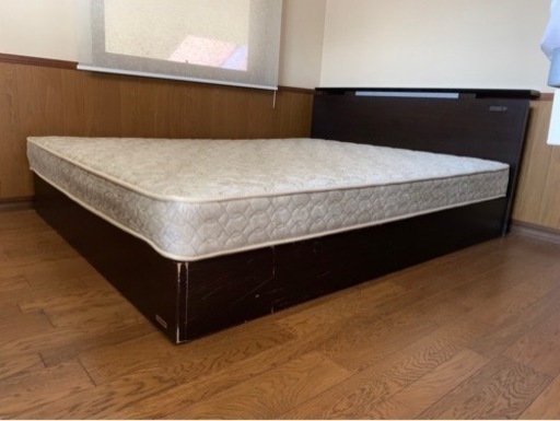 マットレス付き　家具 ベッド ダブルベッド