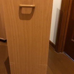 木製キャスター付き収納棚、押し入れも可。2個の画像