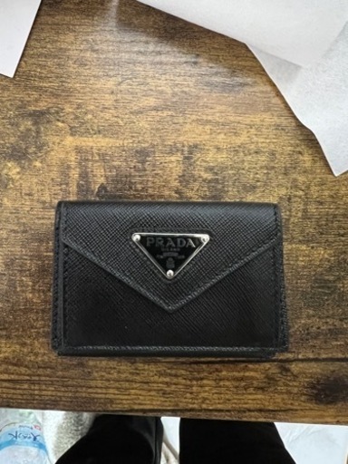 【最終値下げ】PRADA三つ折り財布