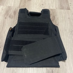 サバイバルゲーム　　　新品未使用防弾チョッキの画像