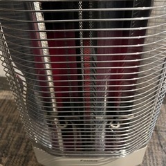 家電 季節、空調家電 遠赤外線ヒーターの画像
