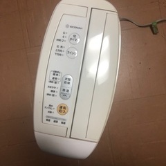 パナソニック除湿機　2016年製