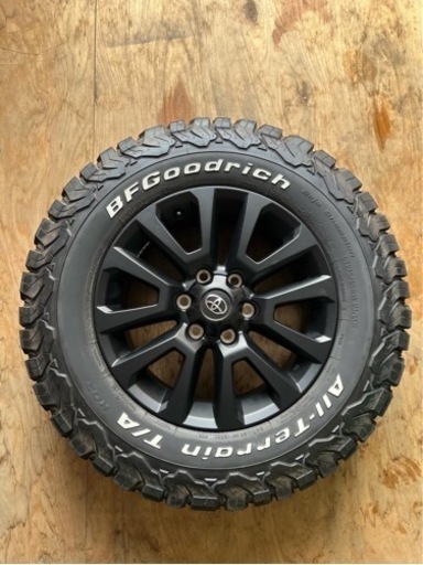 ランドクルーザープラド150後期　マットブラックエディション　ホイール