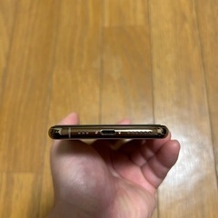 【美品】iPhone XS 256GB ゴールド SIMフリーの画像