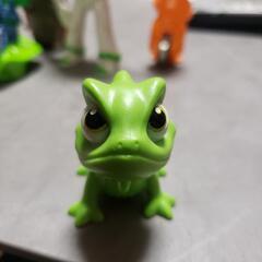 ラプンツェル　パスカルフィギュアの画像