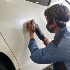 【アルバイト】35万円以上可能！洗車コーティング・車内清掃スタッフの画像