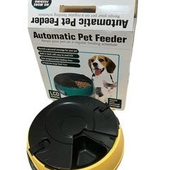 自動給餌器  箱、説明書付 犬猫 