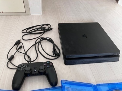 激安　　PS4(動作確認済み)