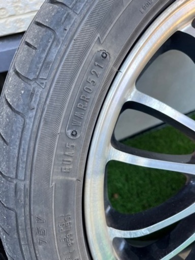 【値下げ交渉可】夏用タイヤ、ホイール4本セット
