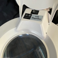 多機能デスクトップ拡大鏡 の画像