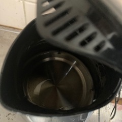 お話し中。家電 キッチン家電 電気ポットの画像