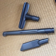 お話し中。掃除機　Dyson    の画像