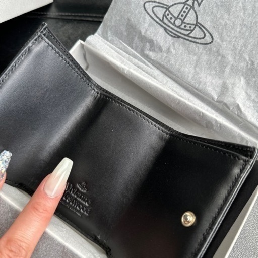 Vivienne Westwood 三つ折財布