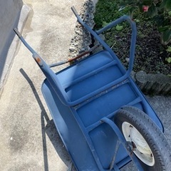 【3/14まで】猫車　一輪車の画像