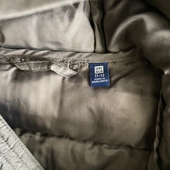 【さらに値下げ】ユニクロ　ジャンバー　グレー　11-12歳の画像