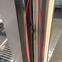 △ 業務用冷蔵庫 SANYO サンヨー 2ドア SRR-E781 1991年製 有効内容積616 L 動作確認済 底の方にサビ/小さな穴複数/パッキン全体に破損/汚れ有り  の画像
