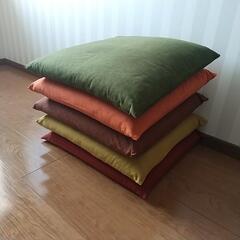 座布団5枚組(カバー付き)