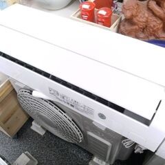 中古品 2022年製 日立 ルームエアコン 白くまくん RAS-...