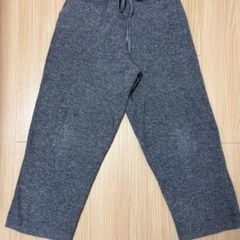 ニットパンツ