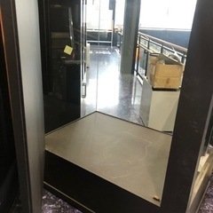 YG0303 ガラスショーケース　展示用　大型コレクションケースの画像